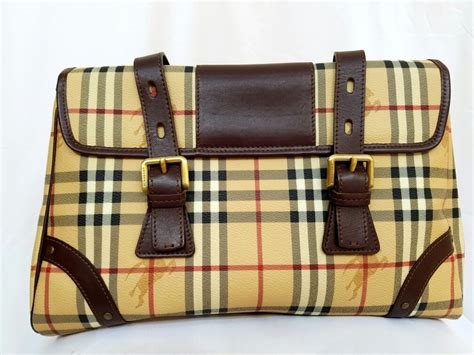 precio bolsa burberry original|burberry official site.